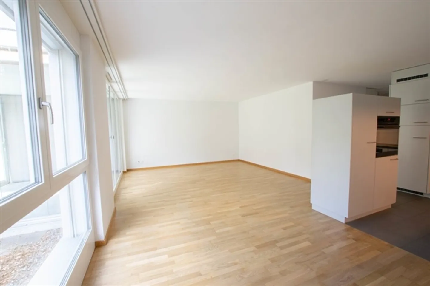 Helle 3.5-Zimmerwohnung in Kehrsatz - Foto 2 von 9