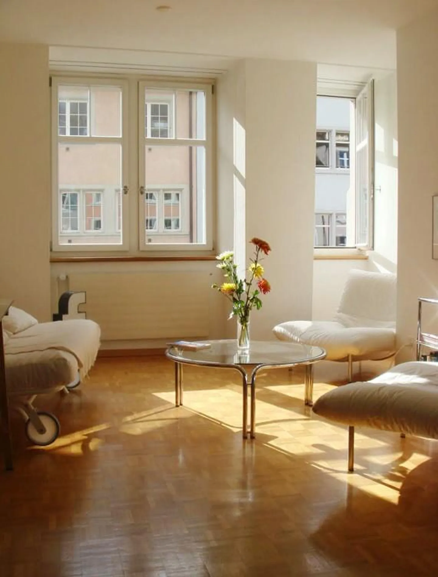Modernes Apartment in Winterthur - Foto 3 von 6