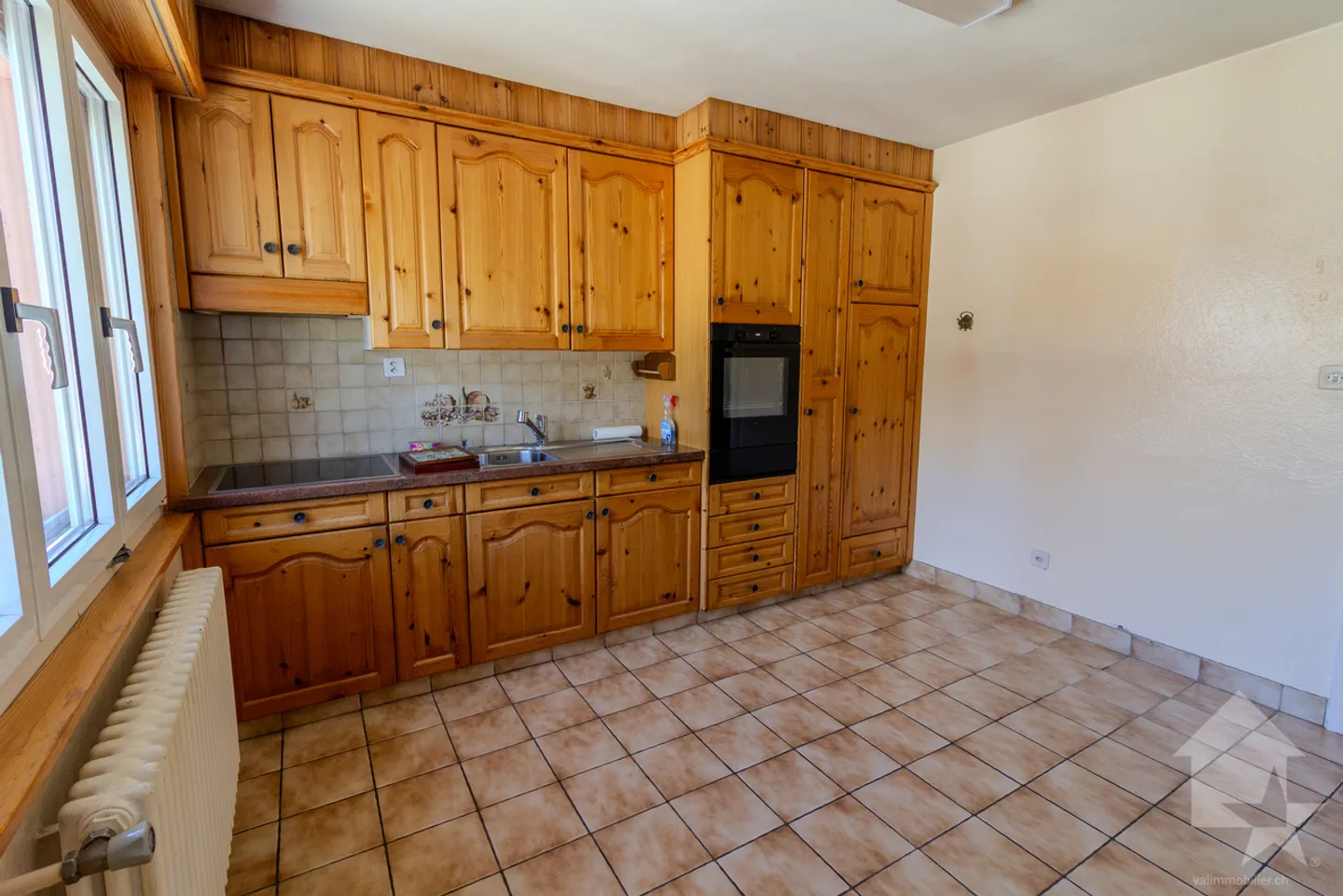 Bell'appartamento di 4,5 stanze da ristrutturare - Foto 2 di 13