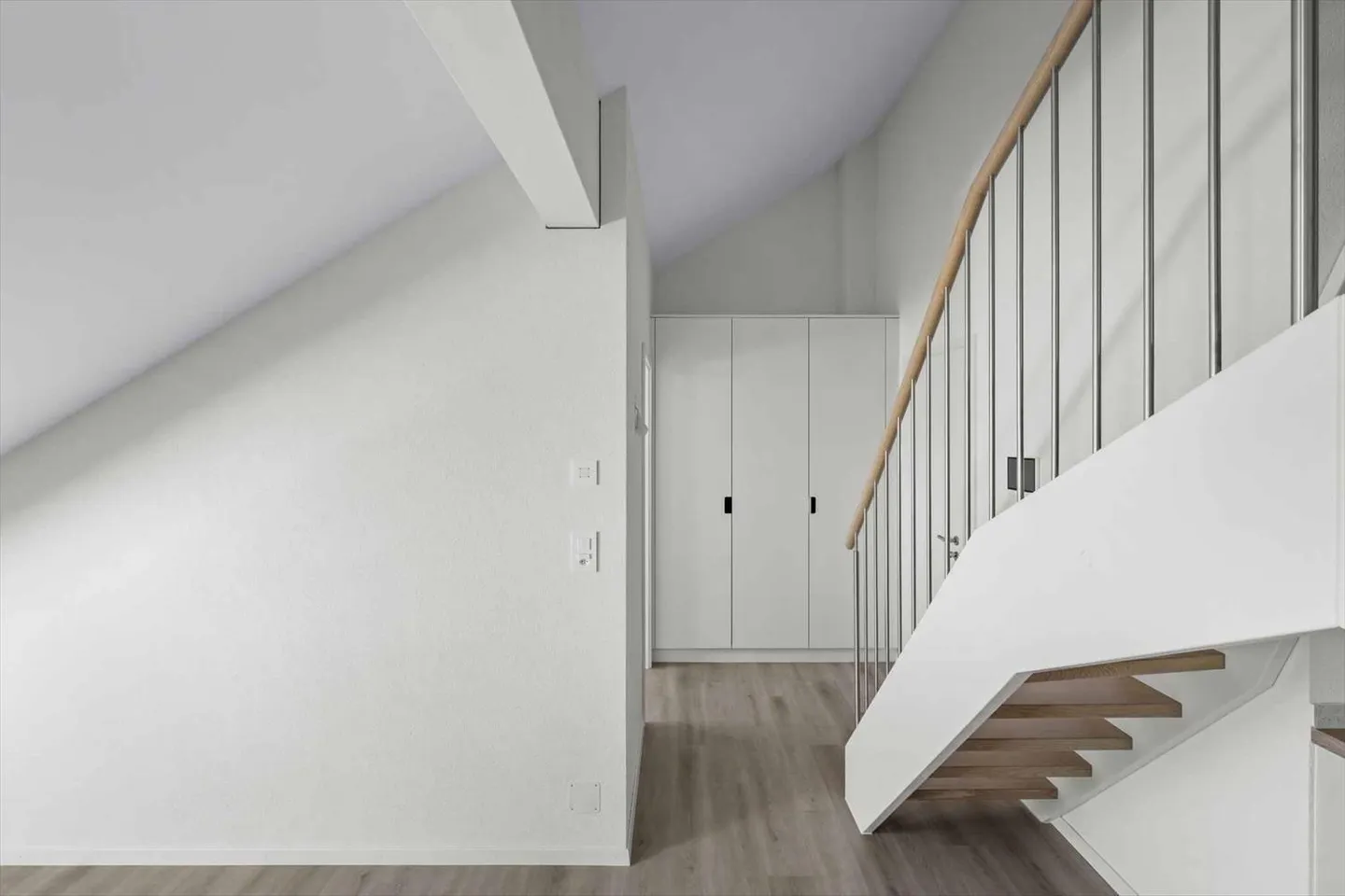 Top floor 3.5 rooms - Photo 6 of 13