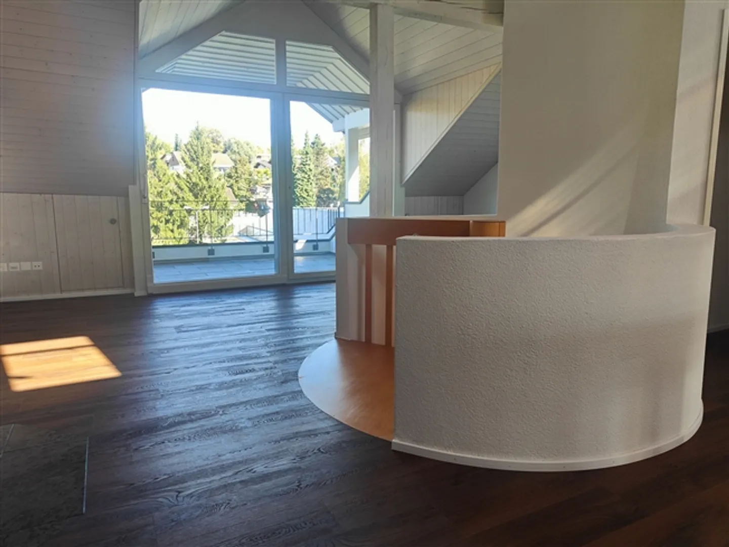 6.5-room attic maisonette, sunny & central - Sempach - Photo 1 of 13