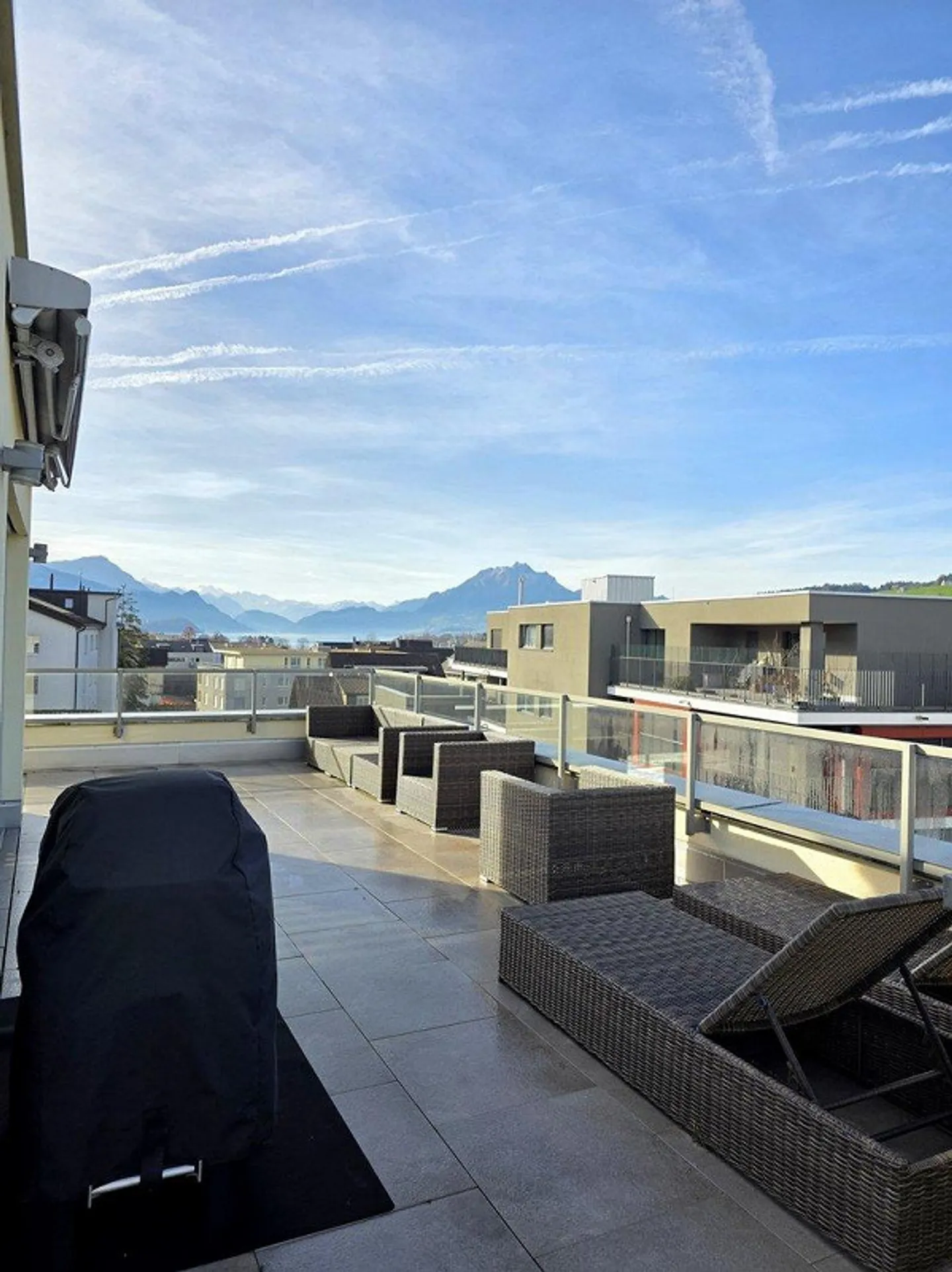 Appartamento attico esclusivo nel cantone di Schwyz - Foto 5 di 11