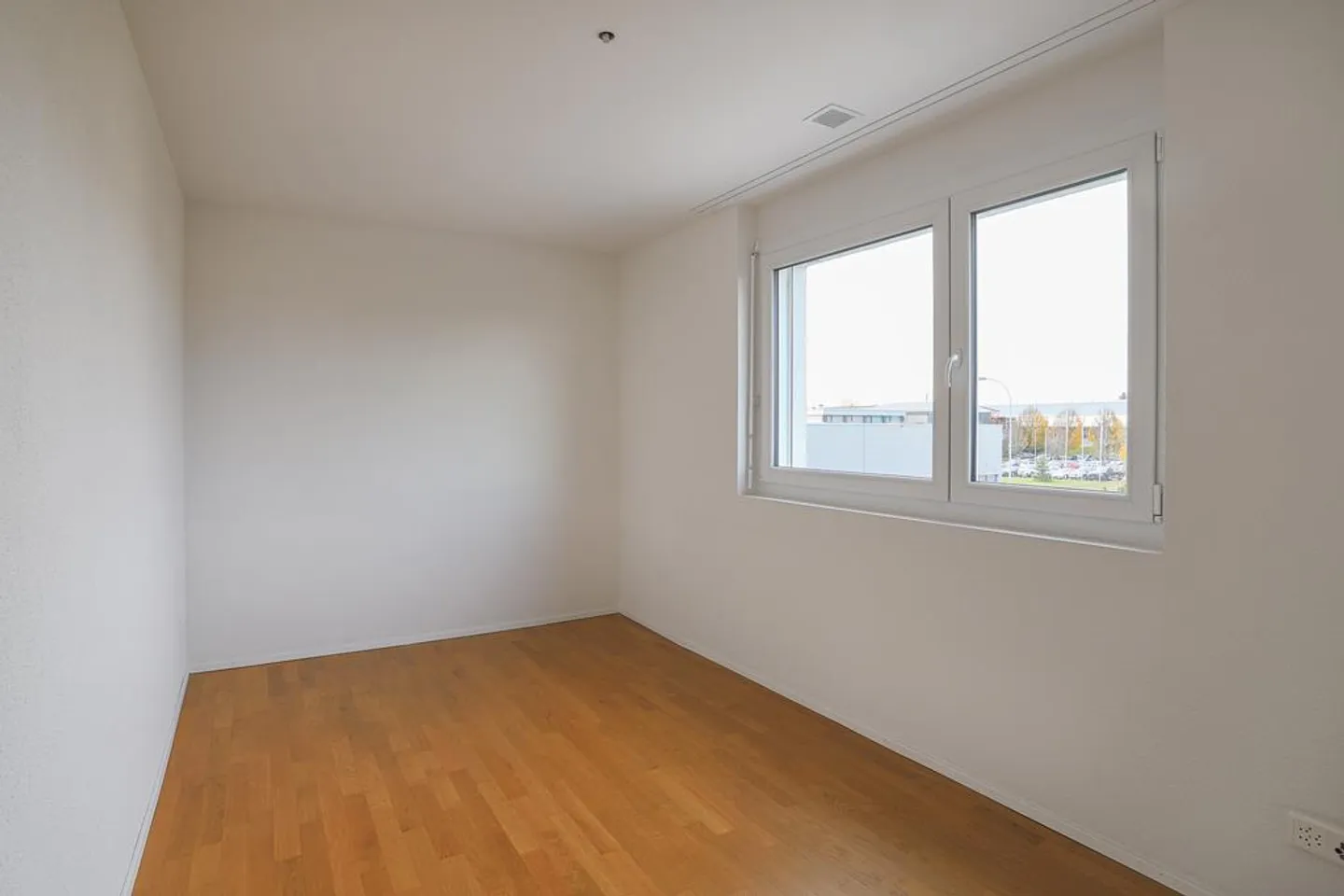 BRIGHT 3.5 room apartments with SPACIOUS terrace for rent - Photo 5 of 10