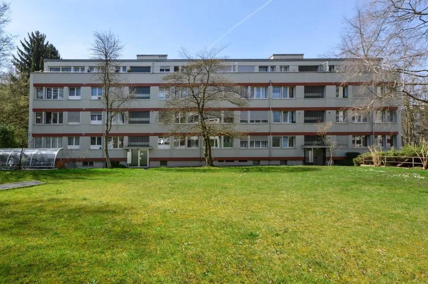 Appartamento moderno tra l'Aare e la montagna locale di Berna - Foto 1 di 8