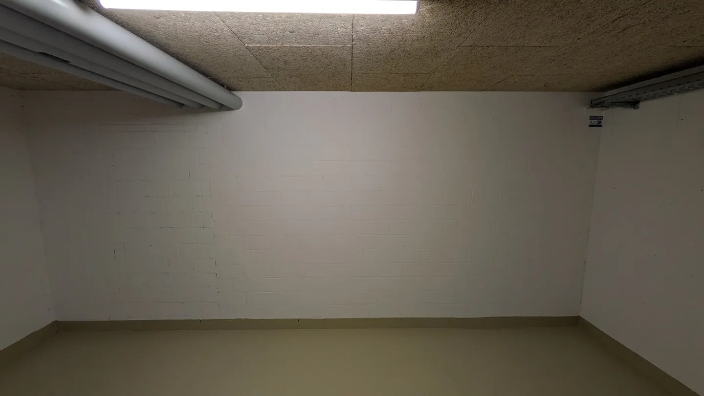 35.4m2 Storage Room Fehraltorf - Haldenstrasse 8 - Photo 8 of 13