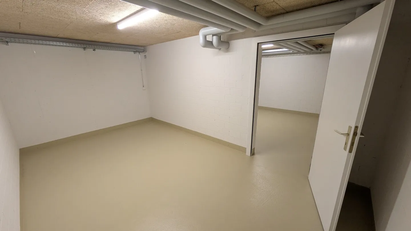 35.4m2 Storage Room Fehraltorf - Haldenstrasse 8 - Photo 13 of 13