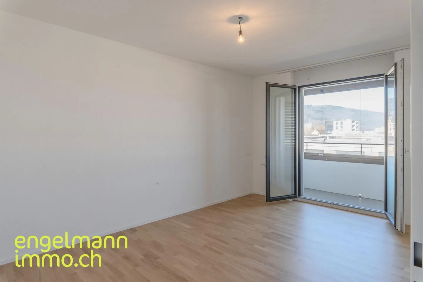 4.5 Room Apartment - Photo 5 of 12