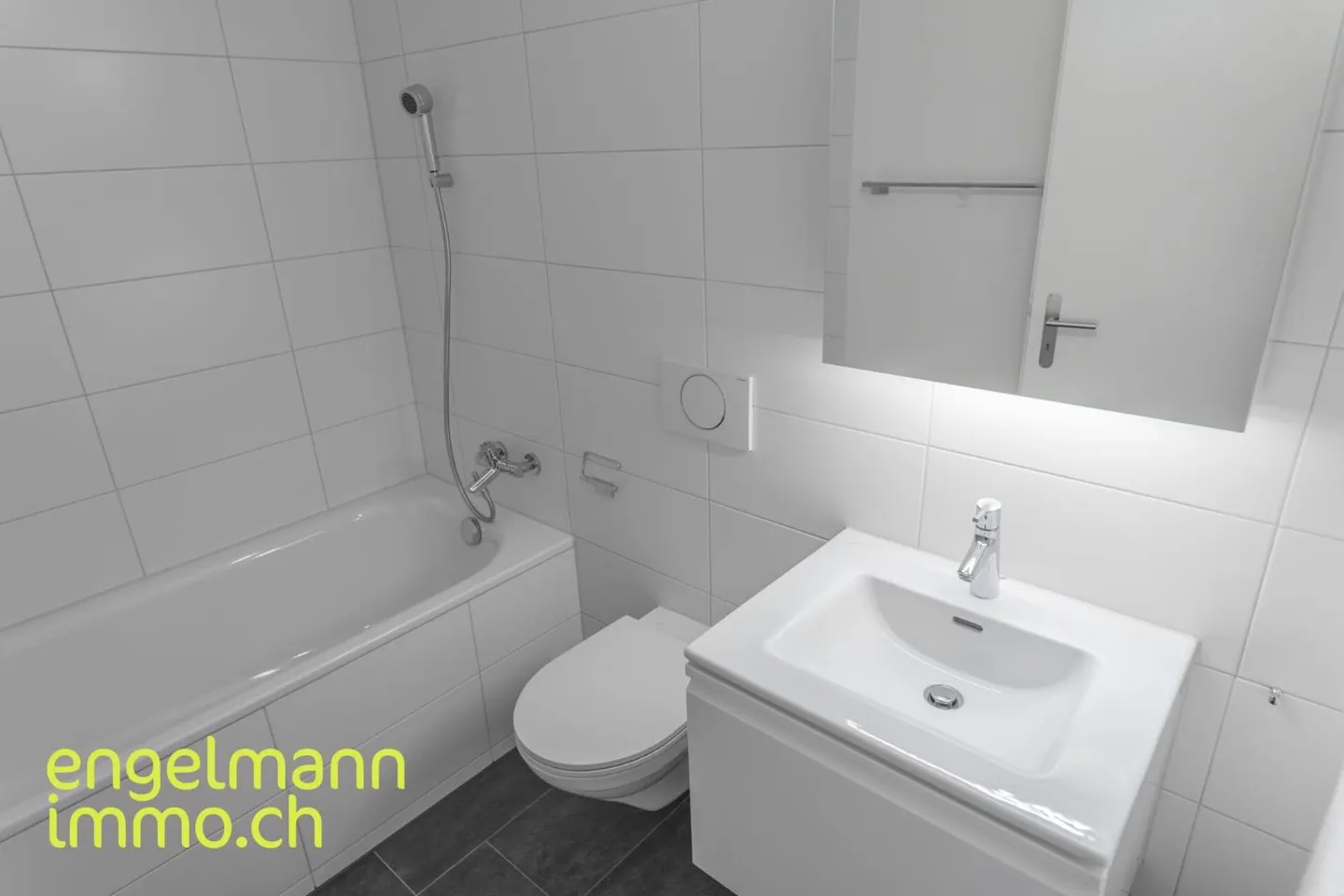 4.5 Room Apartment - Photo 10 of 12