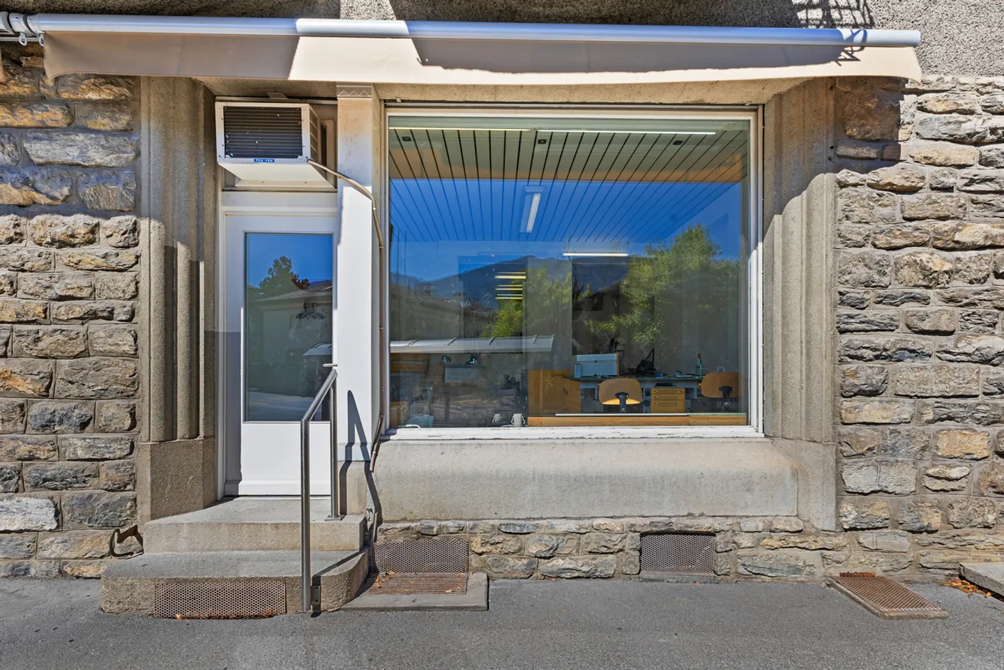 Espace Commercial à Sierre - Photo 10 sur 17