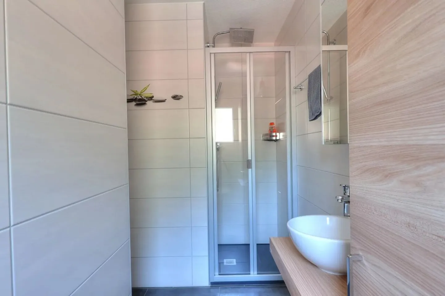 Saillon | Magnifico appartamento duplex di 4,5 locali, completamente ristrutturato - Foto 7 di 13
