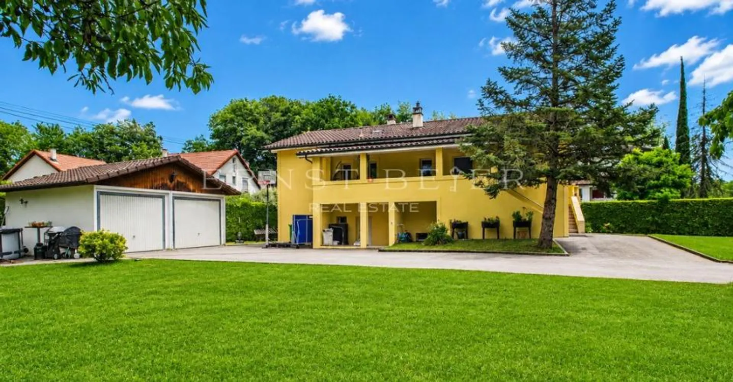 Geräumige Villa in Founex - Foto 1 von 13