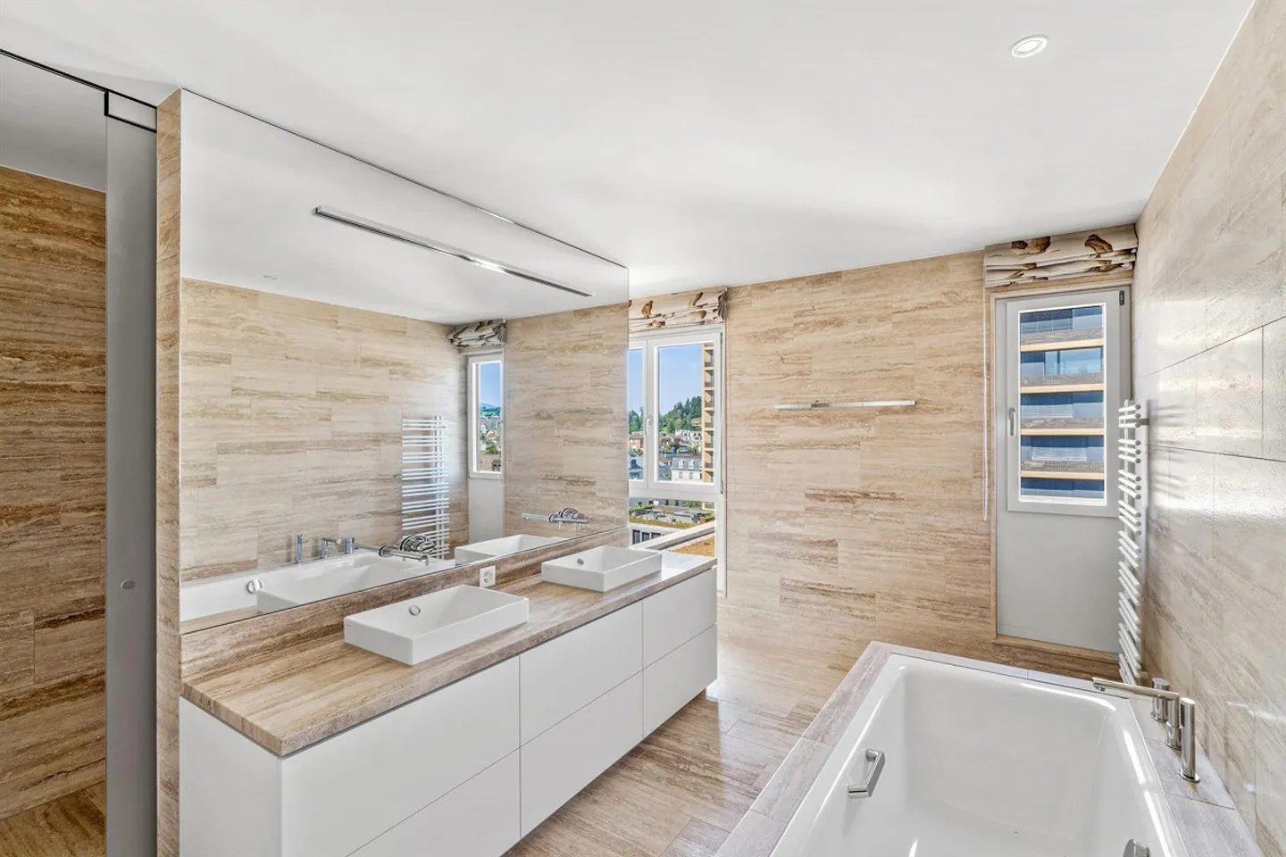 Wohnen mit Wow-Effekt - Eigentumsstandard auf höchstem Niveau - Foto 10 von 11