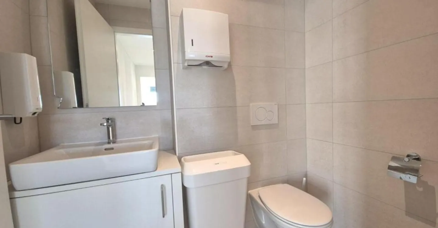 Plugin 5 - Verwaltung/Büro 55 m2 im 1. Stock - Foto 5 von 7