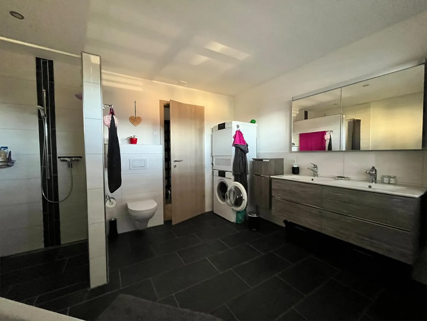 Looking for a new tenant for a beautiful large 3.5 room apartment - Photo 12 of 13