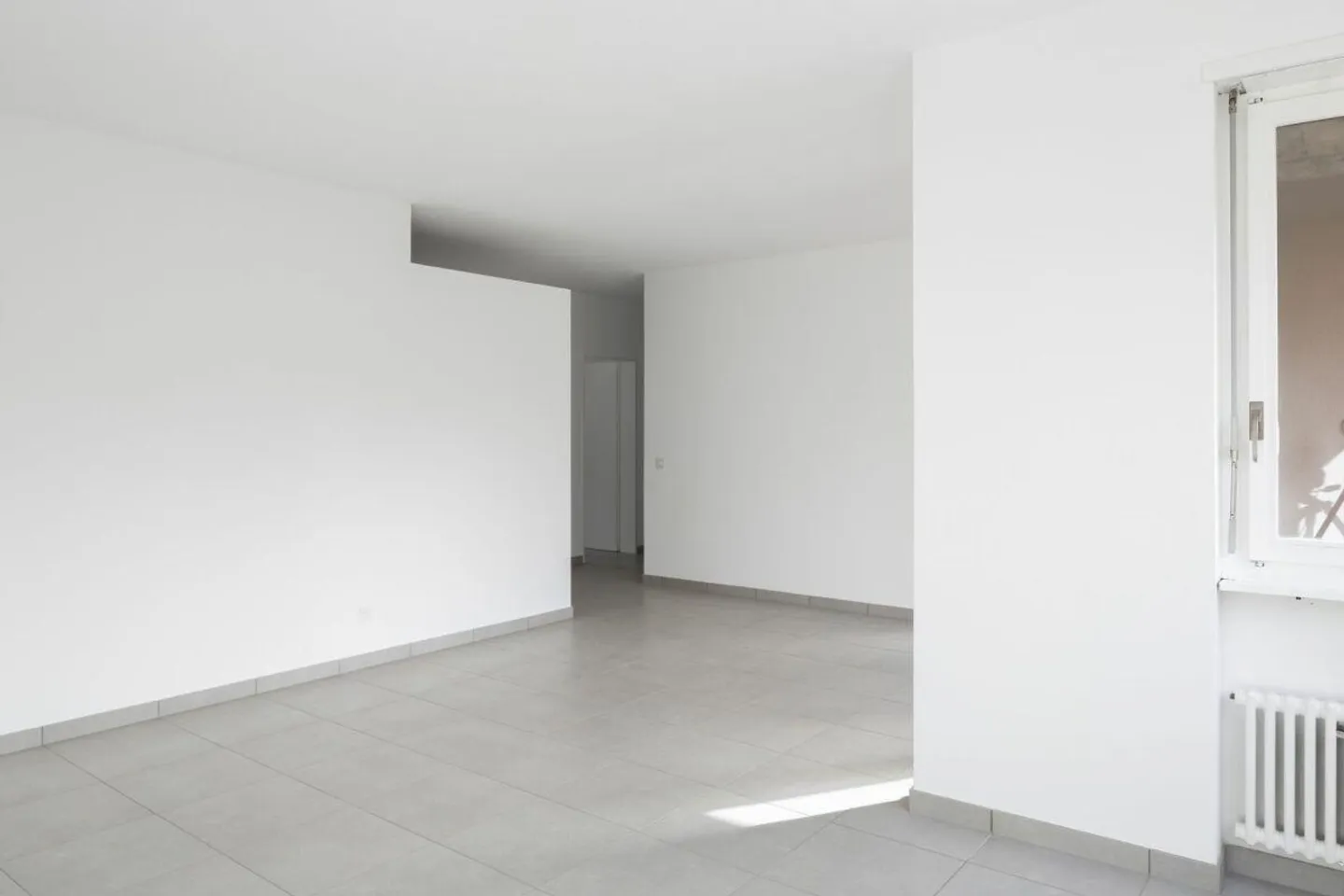 We are renting a large 5.5-room apartment in the Sagittario district - Photo 14 of 16