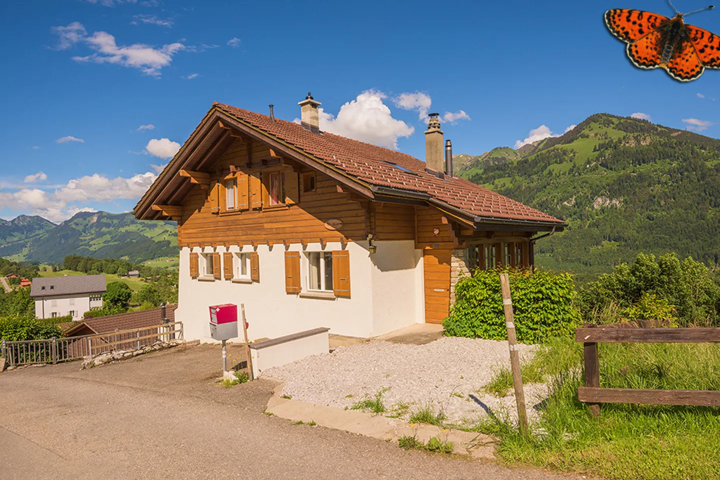Charming Chalet in Albeuve - Photo 2 of 14