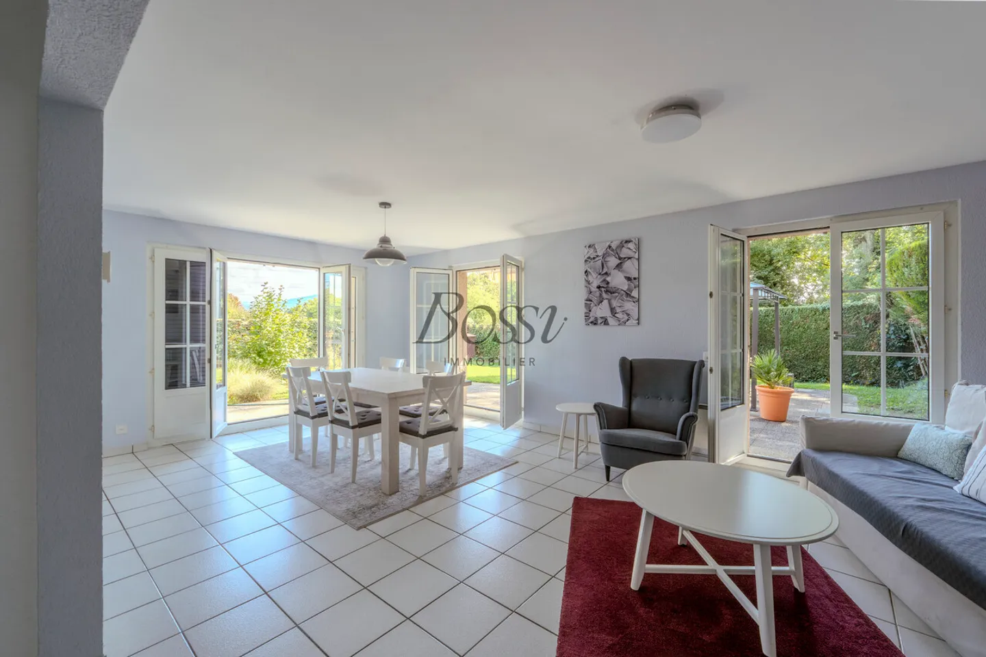 Villa familiare con giardino a Terre Sainte - Foto 2 di 11