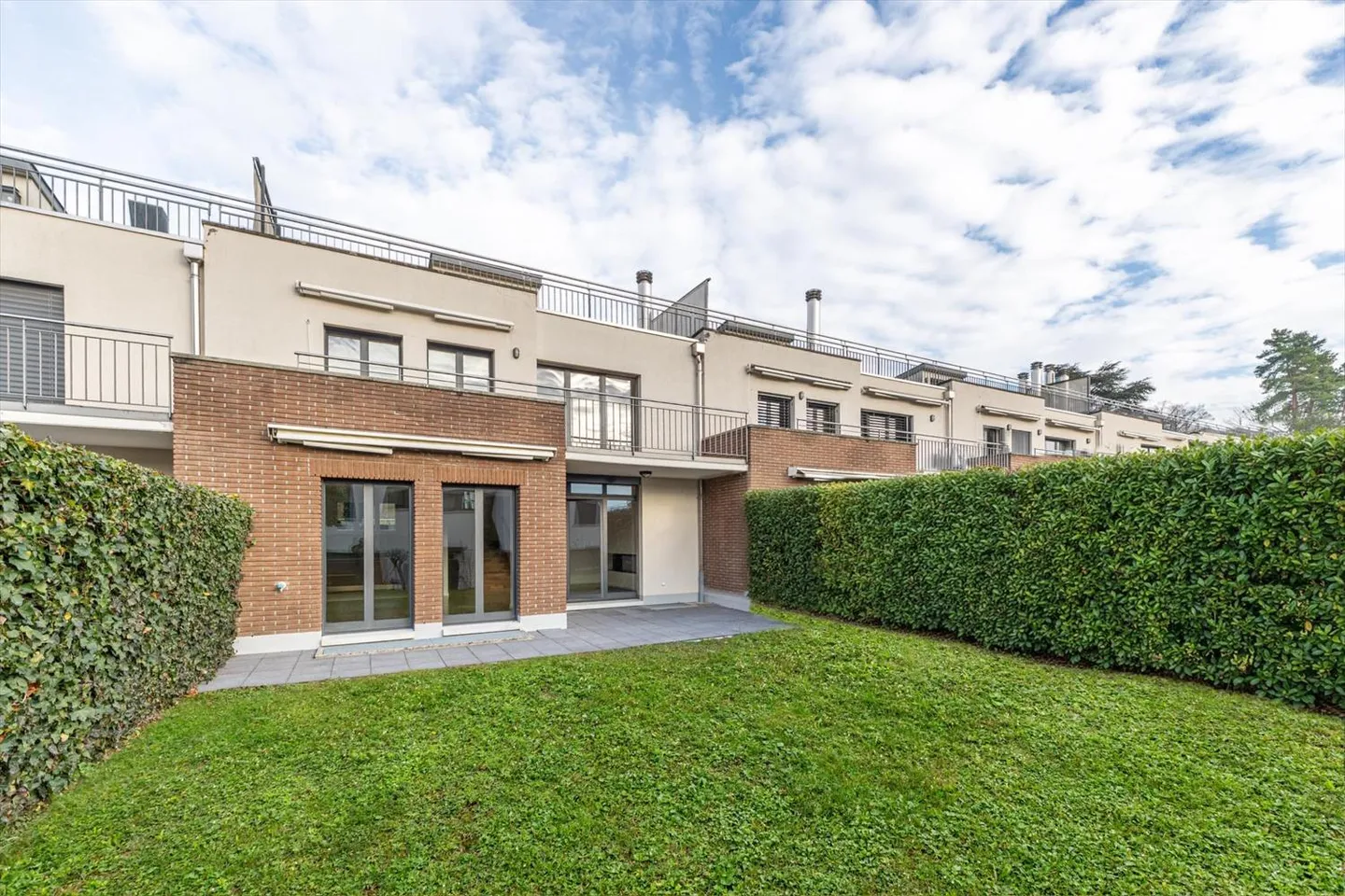 Casa a schiera 6 stanze - Foto 3 di 13