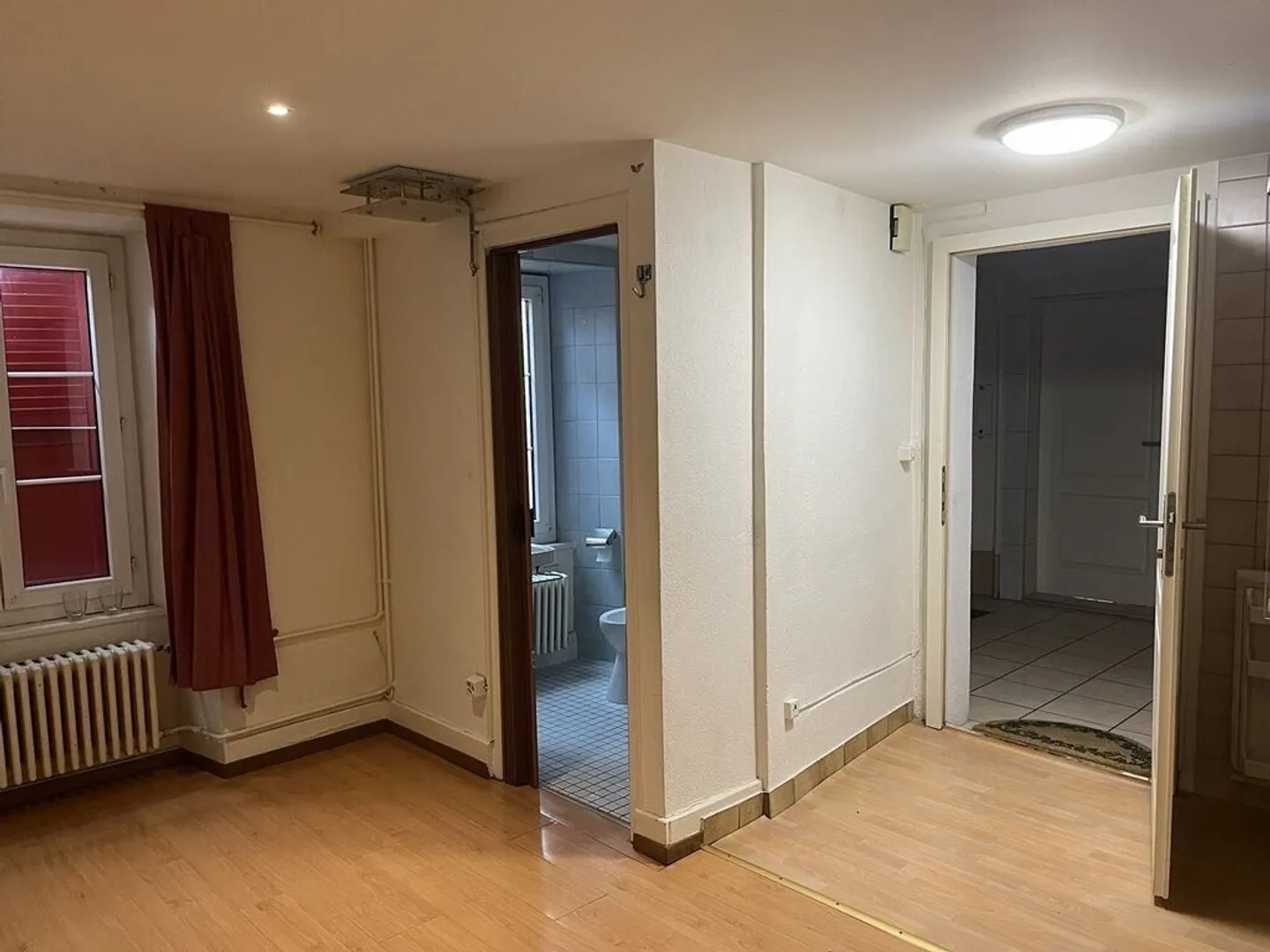Unique Opportunity! Beautiful Studio in a Quiet Neighborhood! - Photo 2 of 5