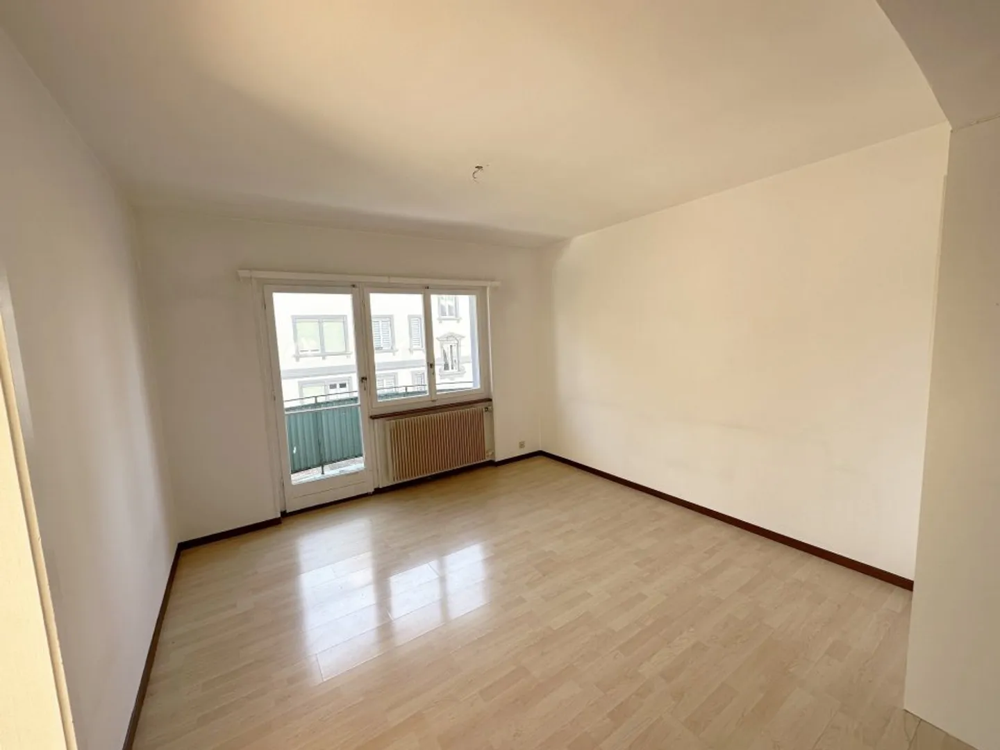01269 - Appartamento 4 locali - Tourelles 8 - La Chaux-de-Fonds - Foto 3 di 6