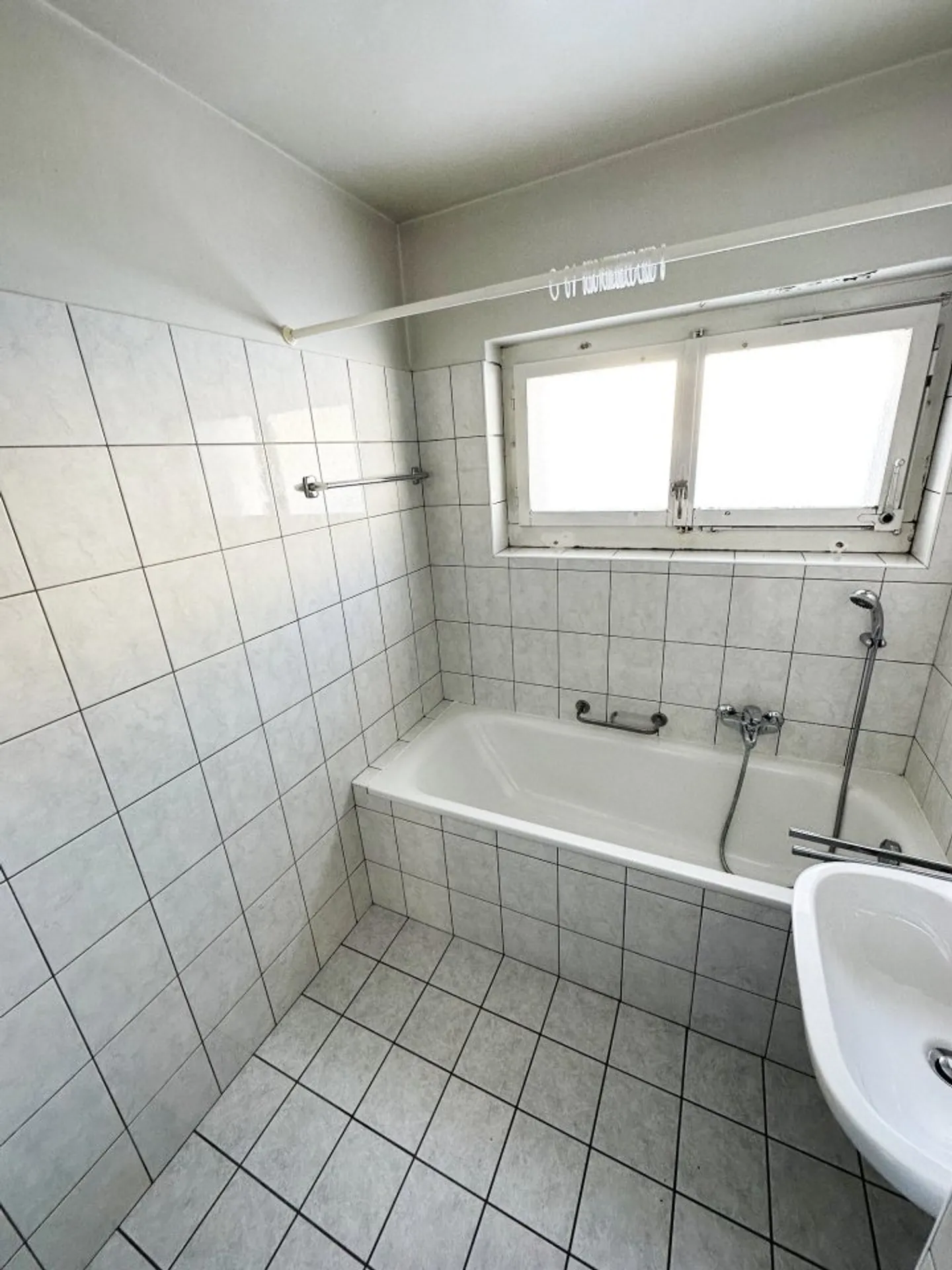 01269 - Appartamento 4 locali - Tourelles 8 - La Chaux-de-Fonds - Foto 5 di 6