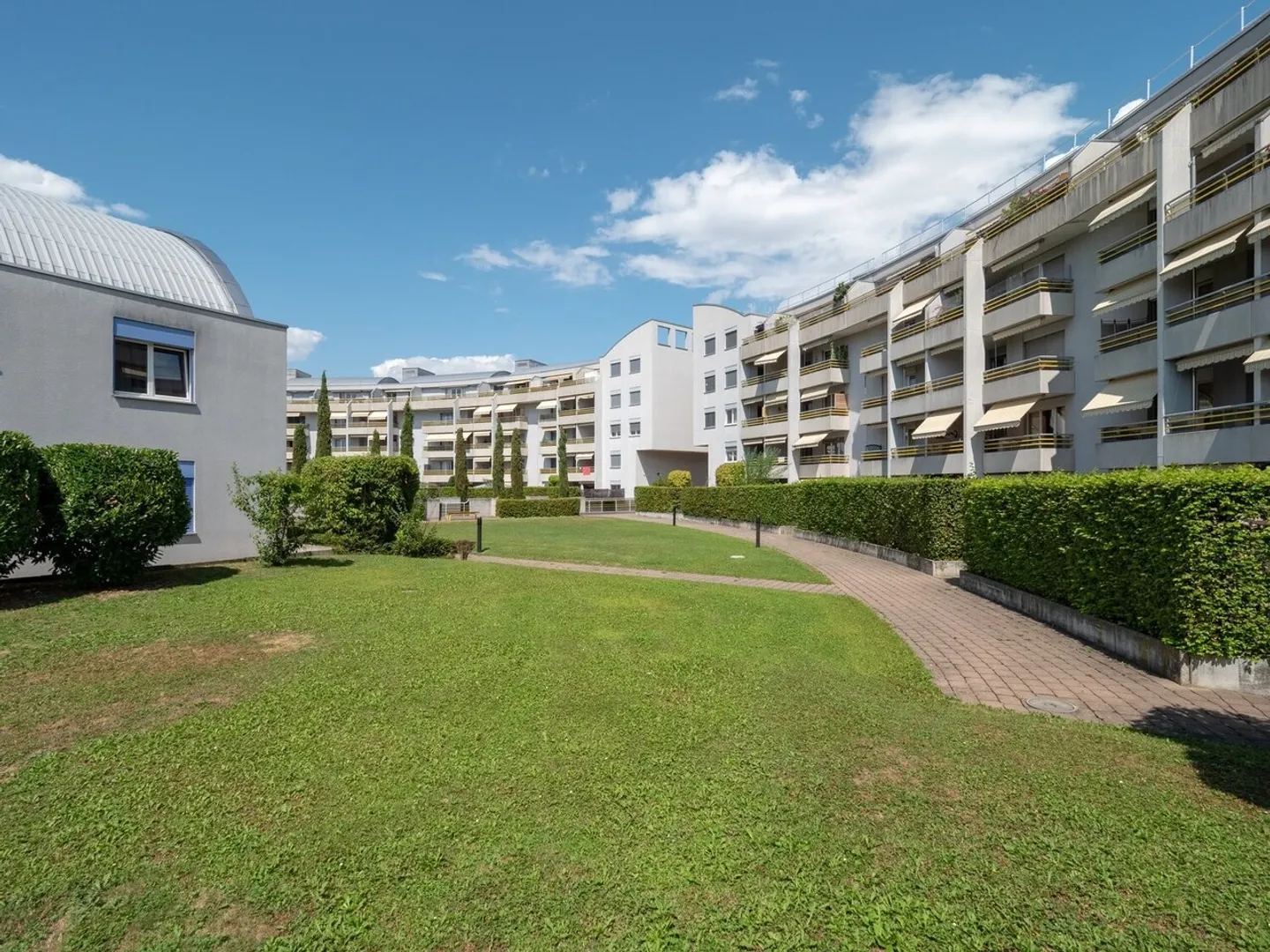 Appartement de 3,5 pièces au 1er étage - Photo 2 sur 9