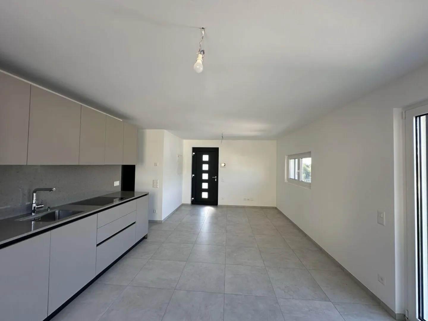 Appartamento moderno con vista aperta - Foto 5 di 15