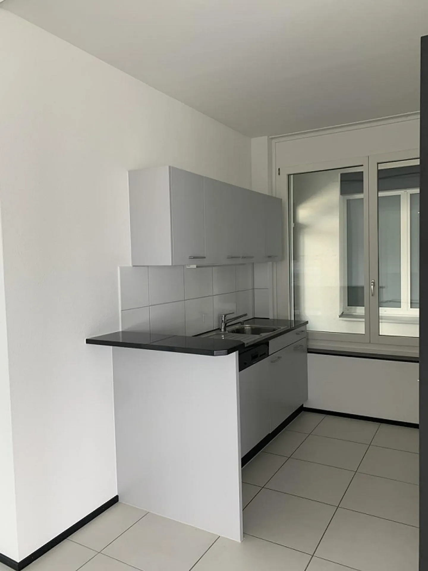 Loft-Wohnung in Gisikon - Foto 4 von 7