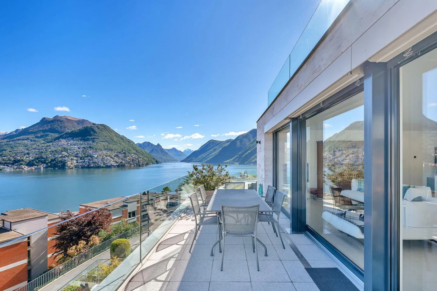 4.5 locali da sogno con terrazze vista lago - Foto 1 di 13