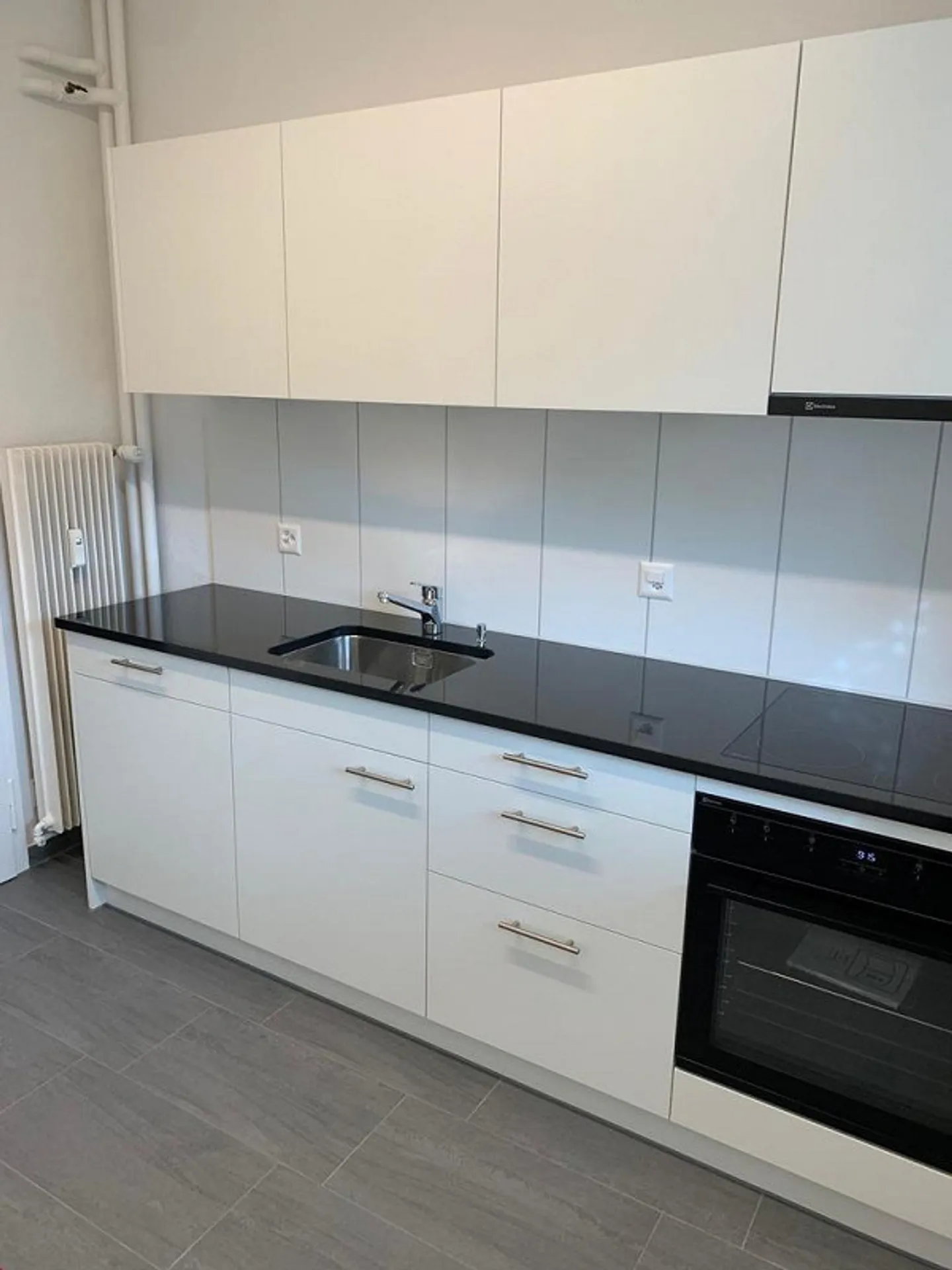 Bell'appartamento di 3 stanze in affitto - Foto 3 di 9