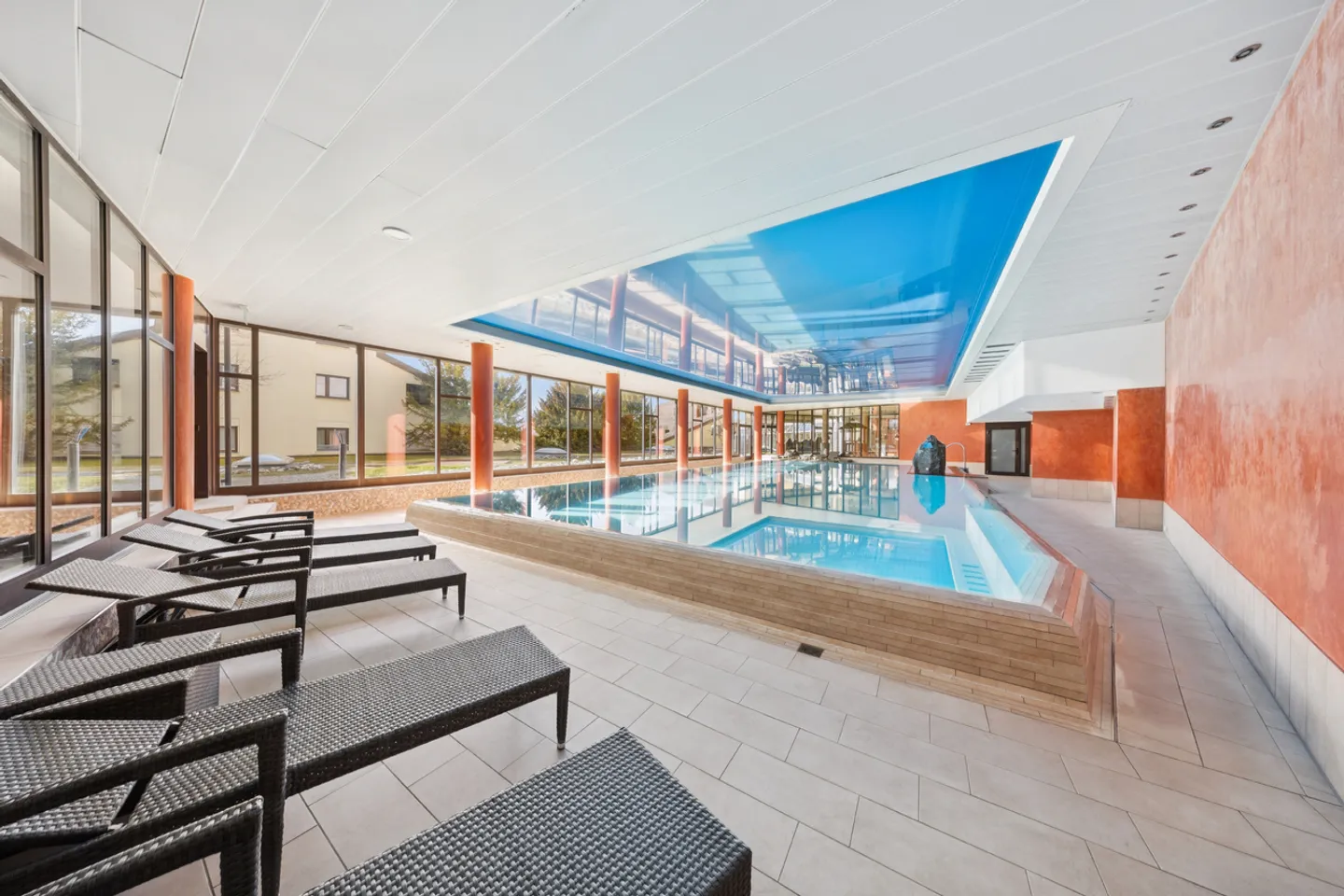 Charmant appartement de 3,5 pièces avec cuisine et salle de bain, lumineux - Photo 18 sur 19