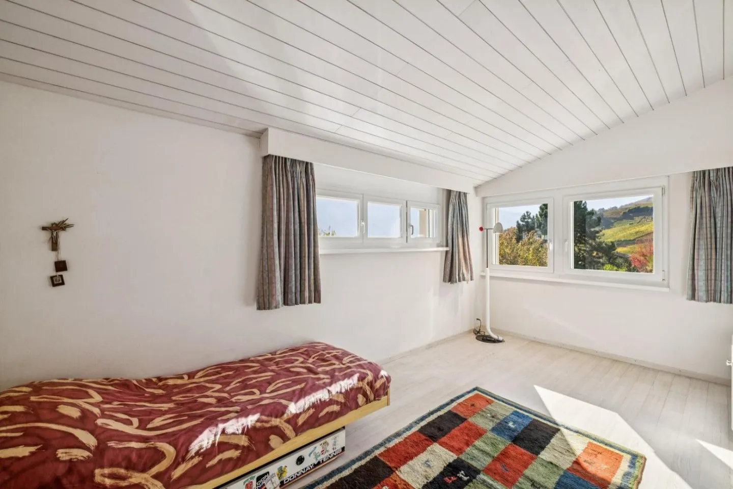 Elegante villa con vista panoramica e studio indipendente - Foto 8 di 13
