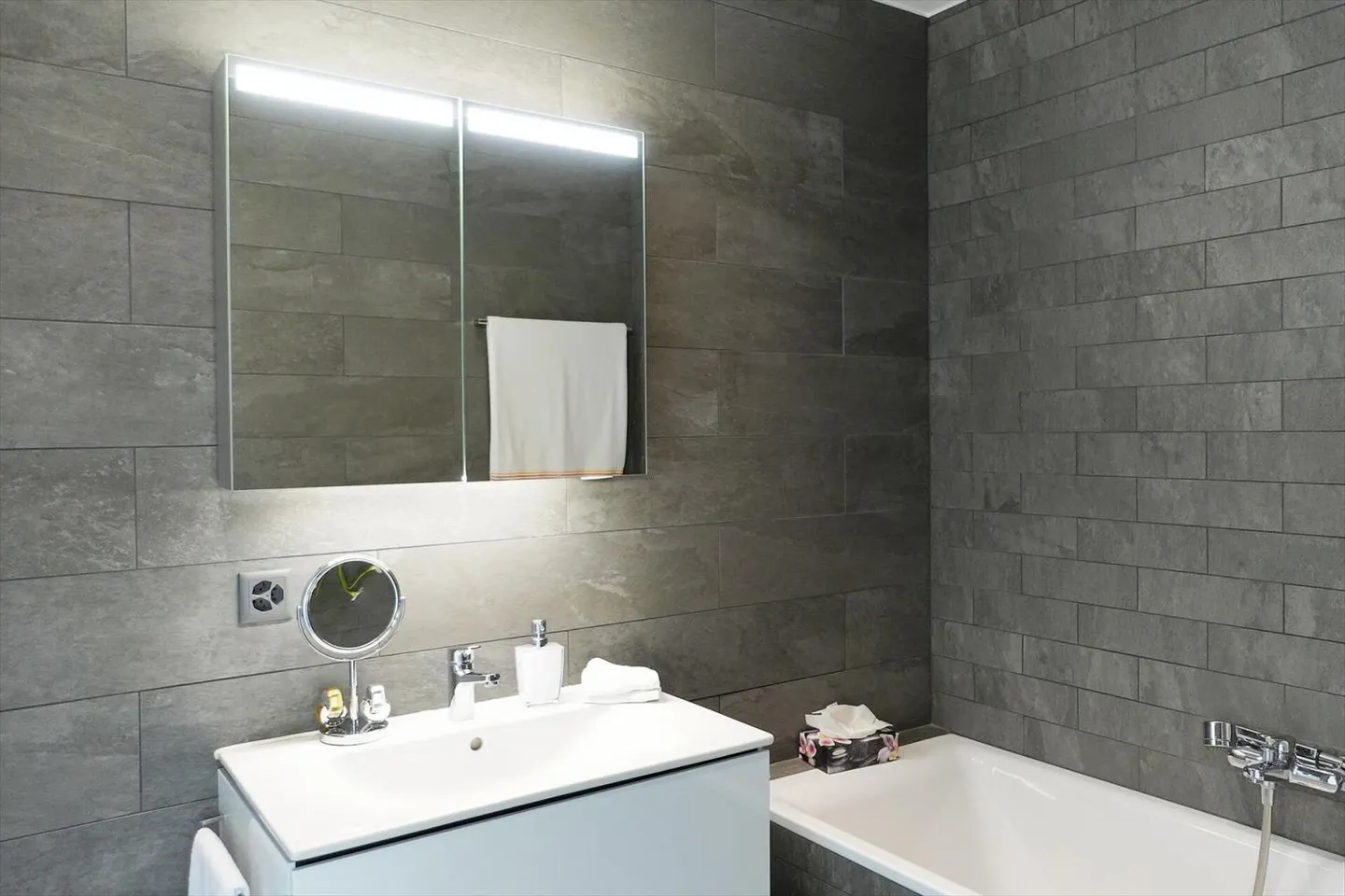 Magnifico appartamento di 3,5 locali - Foto 5 di 8