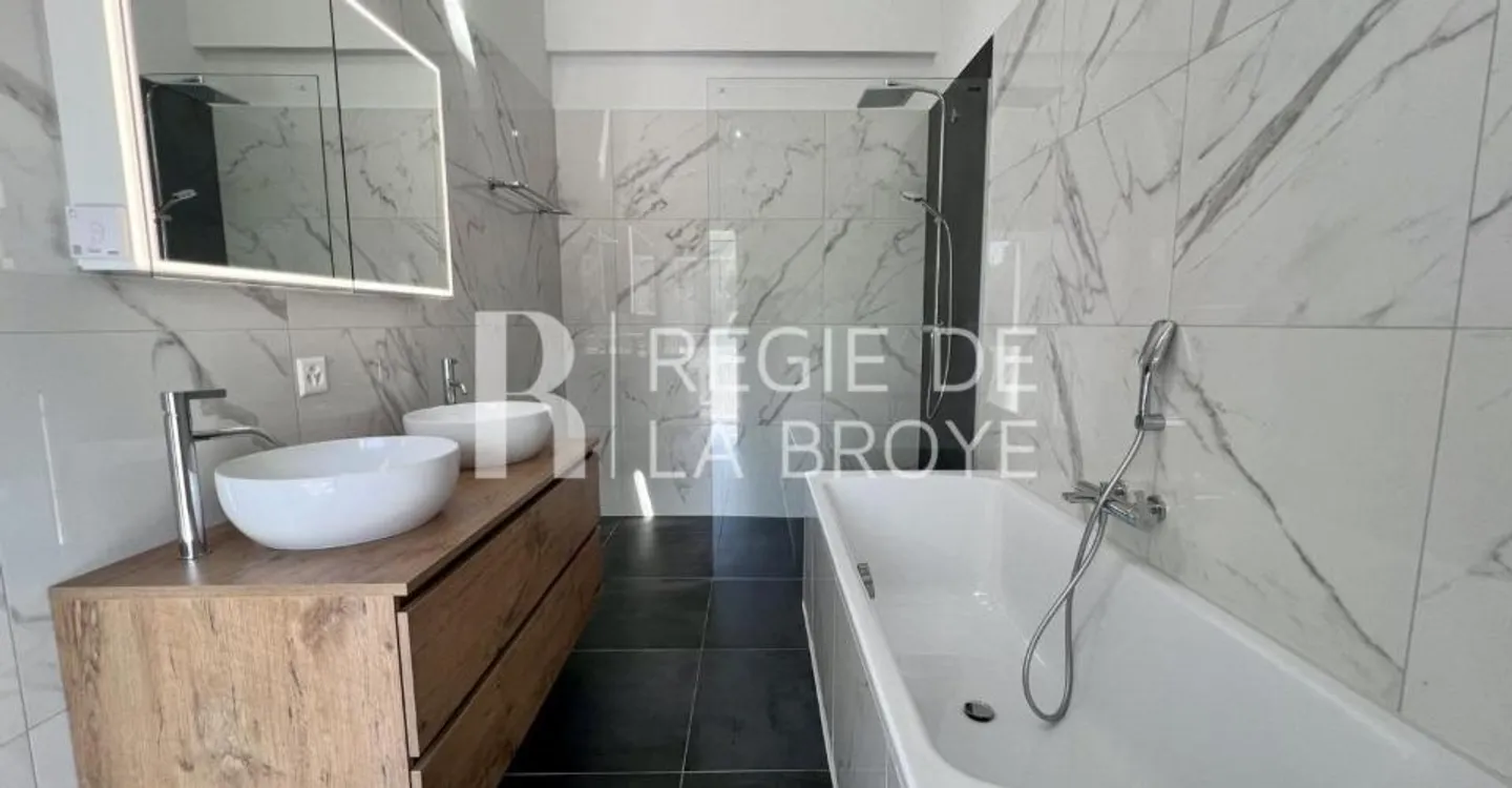 3.5-room duplex in Dompierre FR - Photo 7 of 8