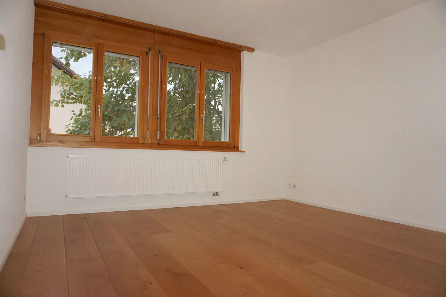 ARI-249 Magnificent renovierte 4,5-Zimmer-Wohnung mit Parkplatz - Foto 9 von 17