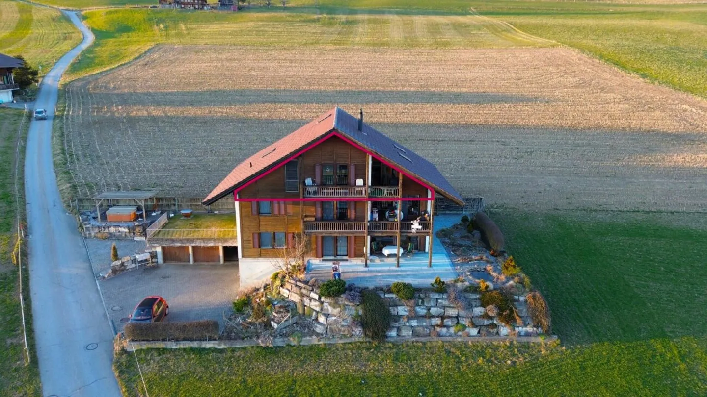 Dachwohnung mit Alpenblick - Foto 1 von 9