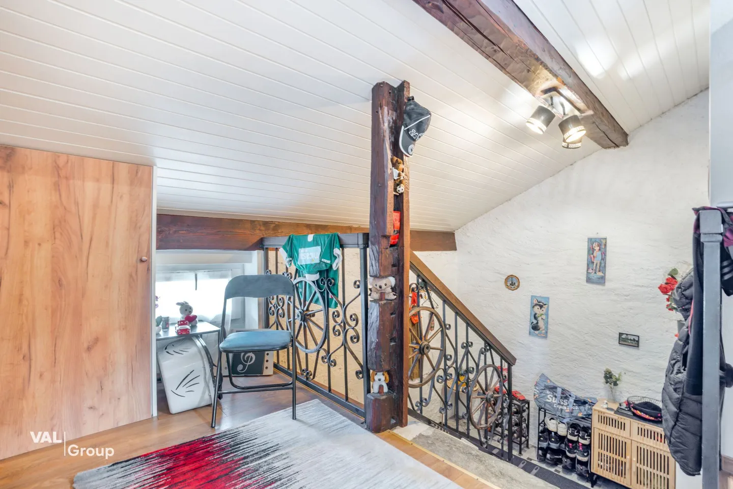 Petit immeuble de 3 lots 2.5 pièces au coeur du villlage, avec rendement brut à 4.5% - Foto 8 von 15