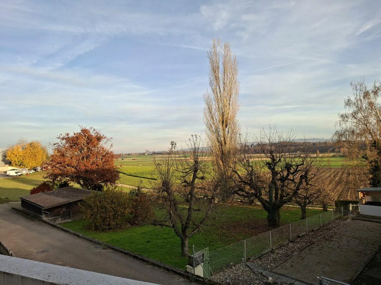 Top modern 4.5-room ground floor apartment with a beautiful view. - Photo 9 of 12