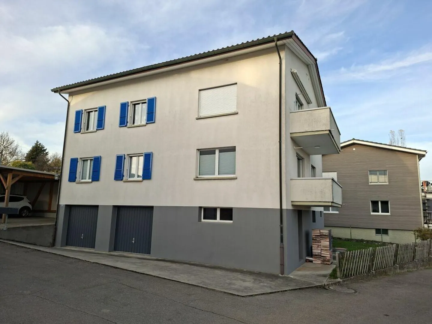 Top modern 4.5-room ground floor apartment with a beautiful view. - Photo 10 of 12