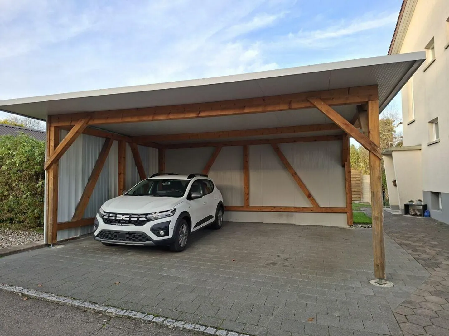 Top modern 4.5-room ground floor apartment with a beautiful view. - Photo 11 of 12