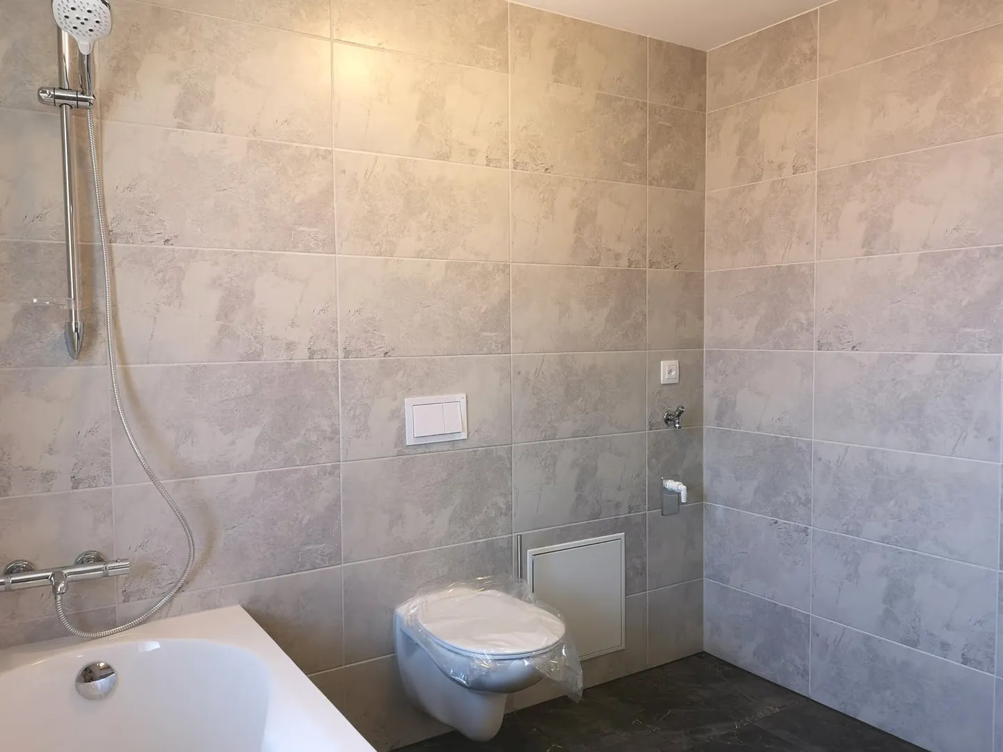 Appartement neuf au 1er étage avec terrasse couverte, avec vue. - Foto 7 di 18