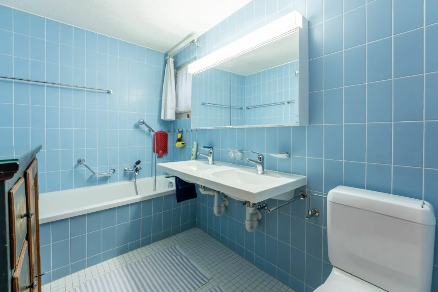 Chalet mit Schwimmbad in Flims - Foto 18 von 37