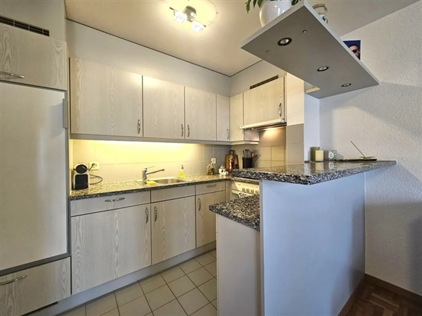 2.5 Room apartment - Photo 6 of 9