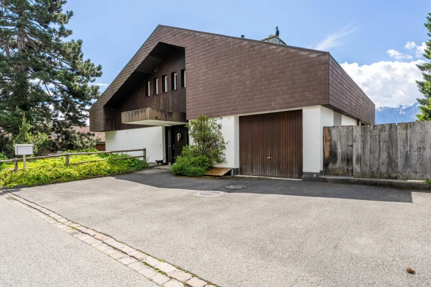 Chalet mit Schwimmbad in Flims - Foto 28 von 37