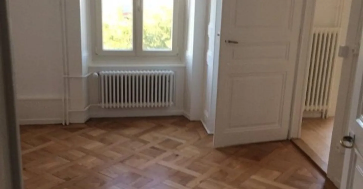 01544 - Appartamento 4 locali - Comba-Borel 3 - NEUCHATEL - Foto 3 di 3