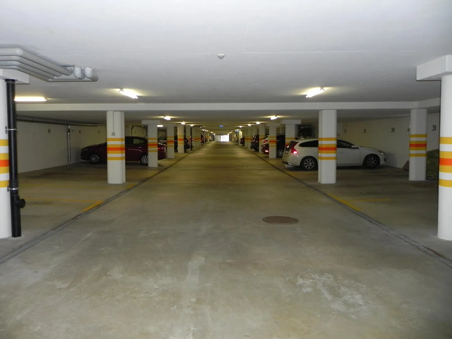 Place de parking à louer - Photo 4 sur 4