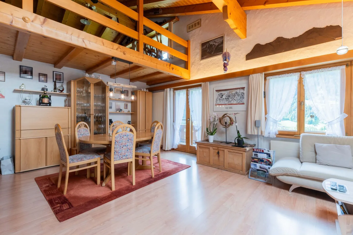 Spacious 5-Room Penthouse Apartment in Chalet Granit - Photo 7 of 23