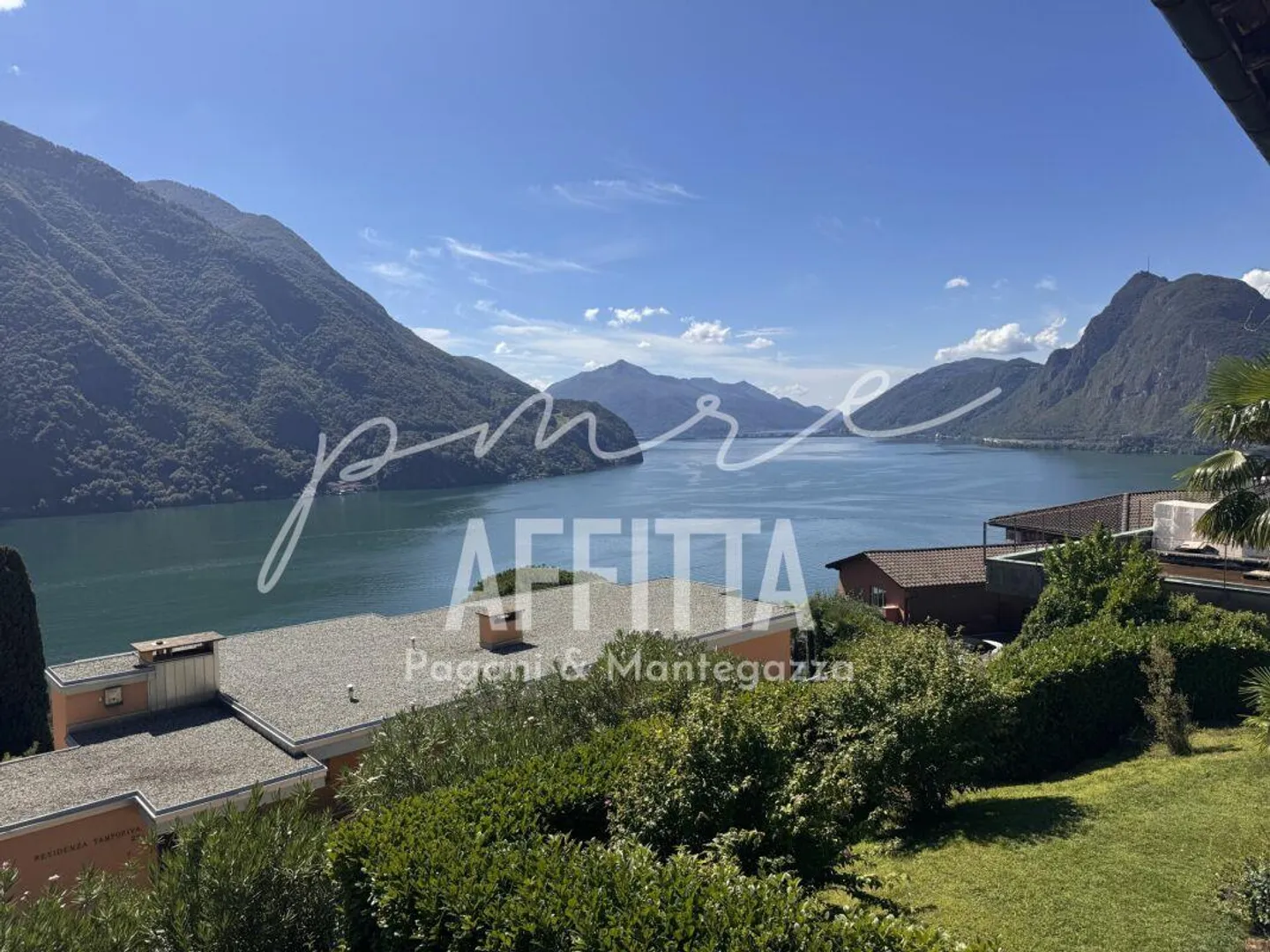 CASTAGNOLA | MAISON À LOUER AVEC JARDIN ET VUE SUR LE LAC - Photo 1 sur 11