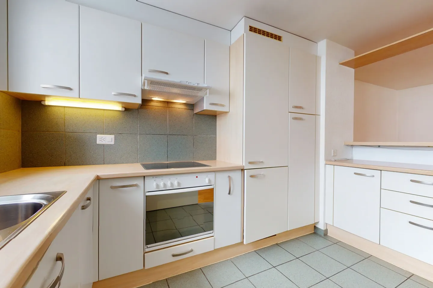 EXKLUSIV - Paket von 3 renditestarken Gebäuden - 23 Wohnungen - Foto 8 von 14