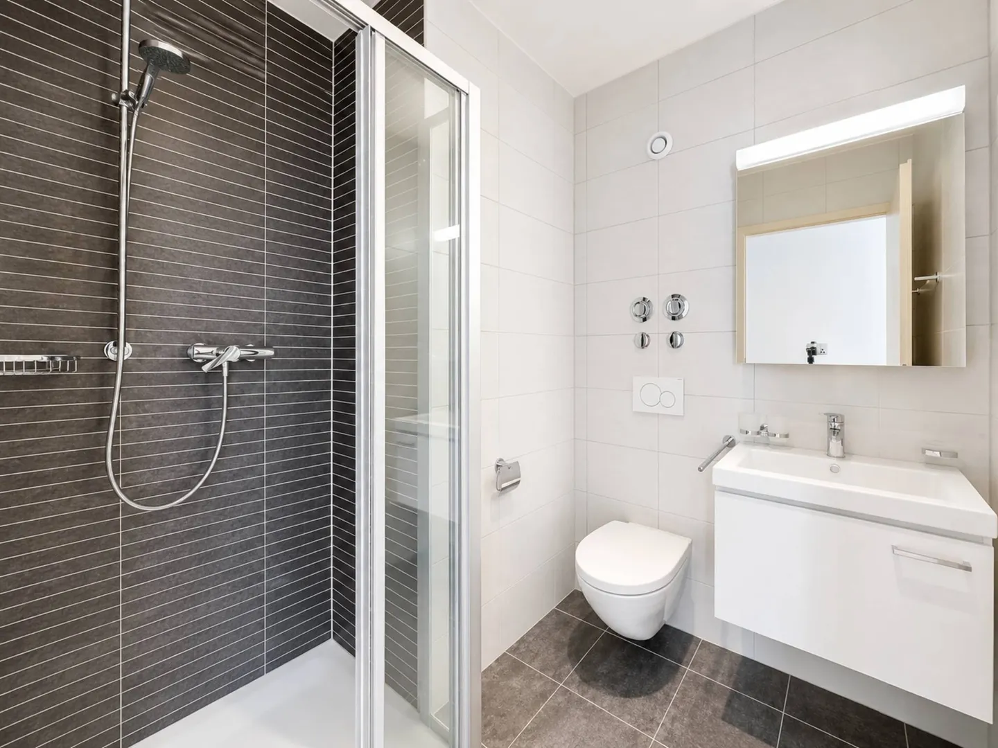 Appartamento di 4,5 locali Minergie con balcone di 20 m² - Foto 7 di 12